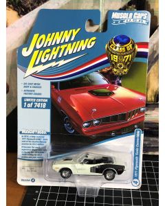 Johnny Lightning Muscle Cars 1971 Plymouth Cuda Convertible Sno White 1/7418 New