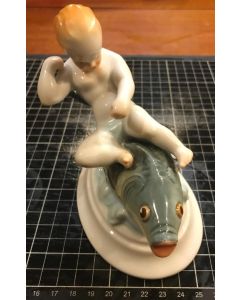 HEREND PORCELAIN HANDPAINTED PUTTI BOY RIDING ON A FISH FIGURINE 5747