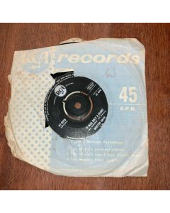 Skeeter Davis - I can’t stay mad at you / It was only a heart RCA 45RPM Vinyl 